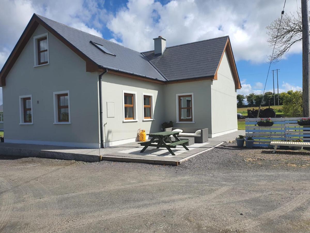 Murphys Irish Farmhouse ترالي المظهر الخارجي الصورة